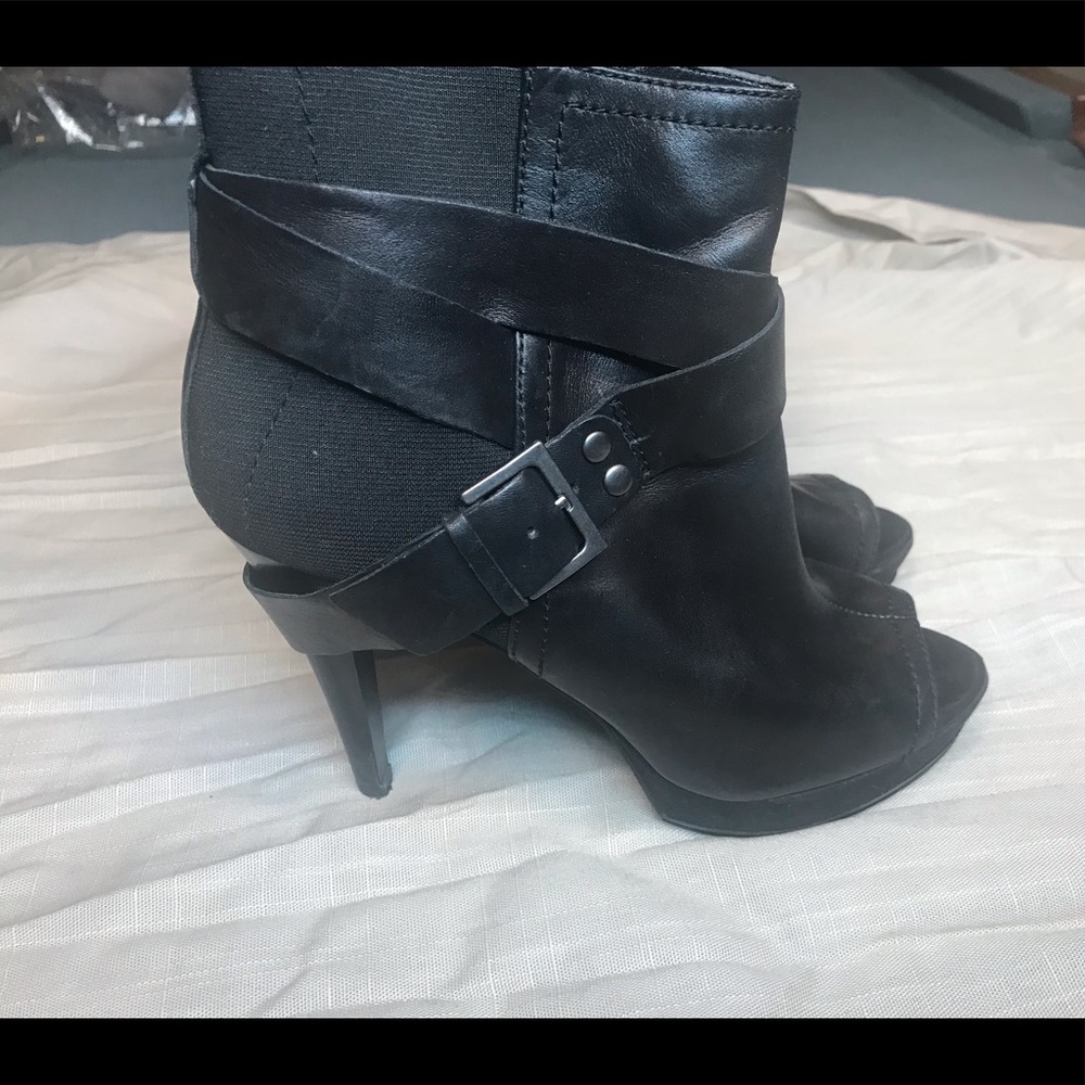 NIne West Lauford booties genuine leather 7.5